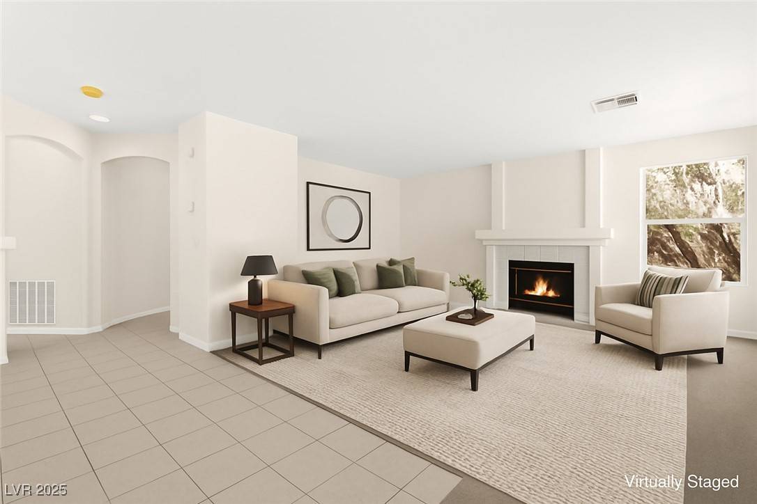 Las Vegas, NV 89147,8934 Pomona CT