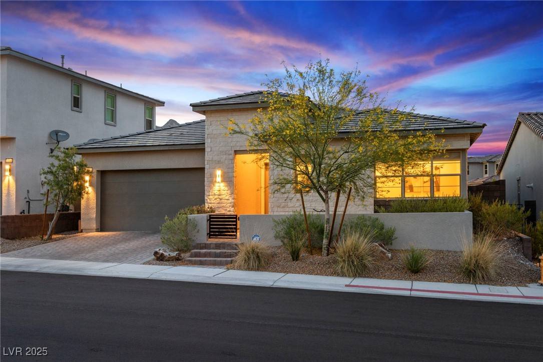 Las Vegas, NV 89138,11672 Barga CT