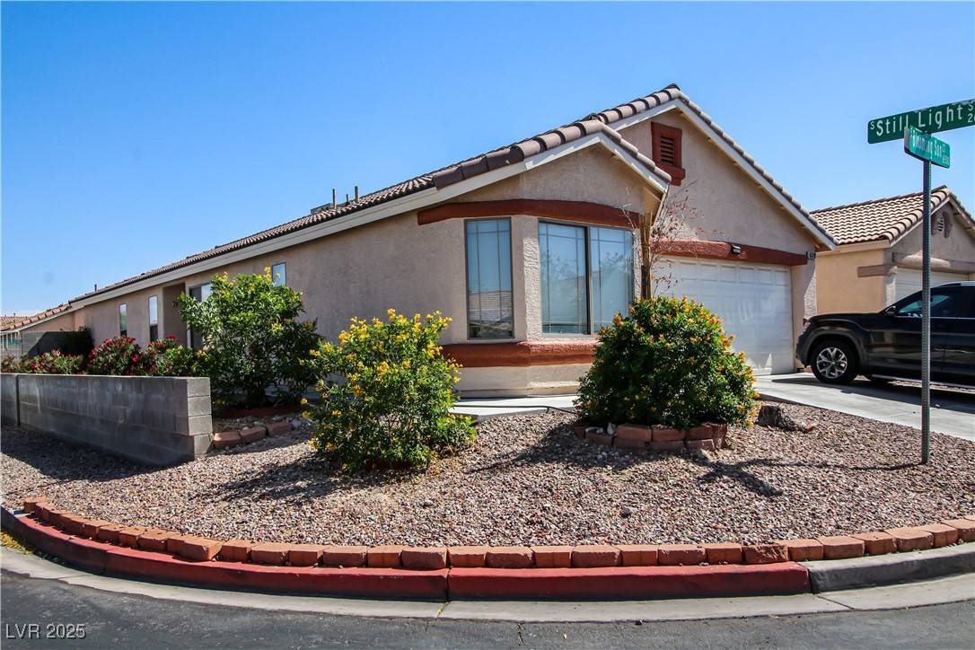 Las Vegas, NV 89142,6520 Blooming Sun CT