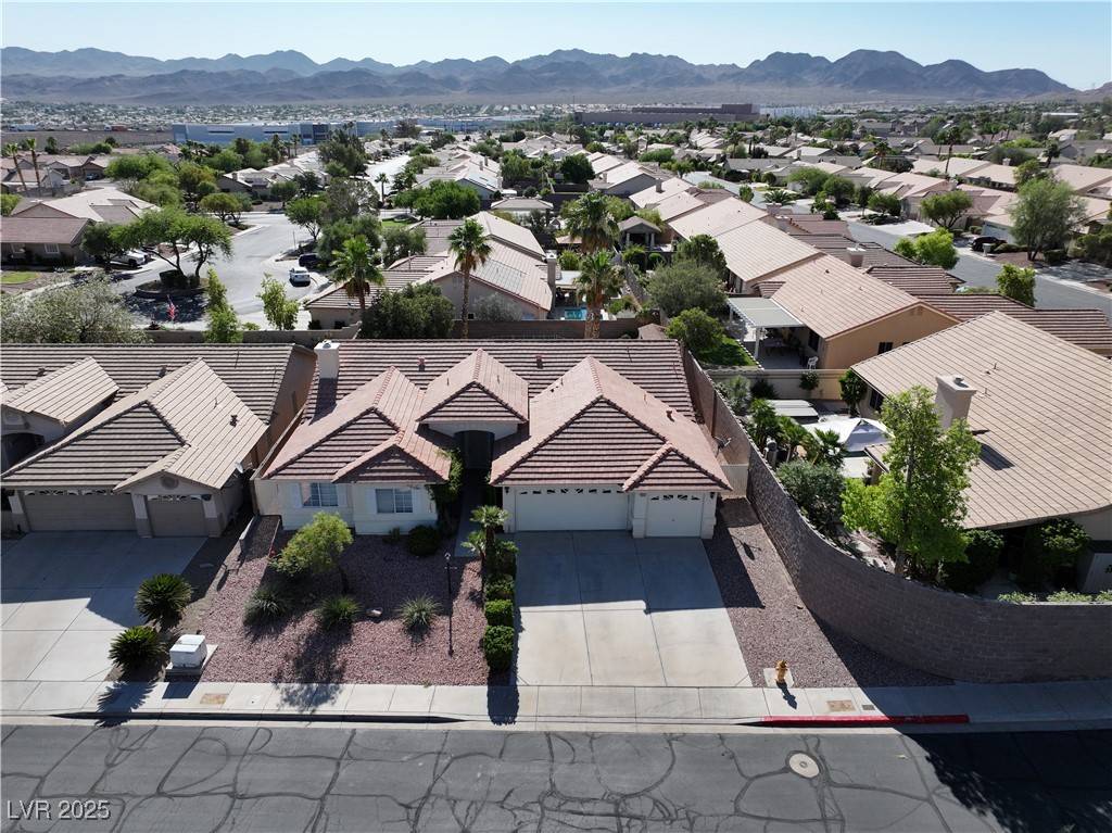 Henderson, NV 89002,1006 Winding Hill ST