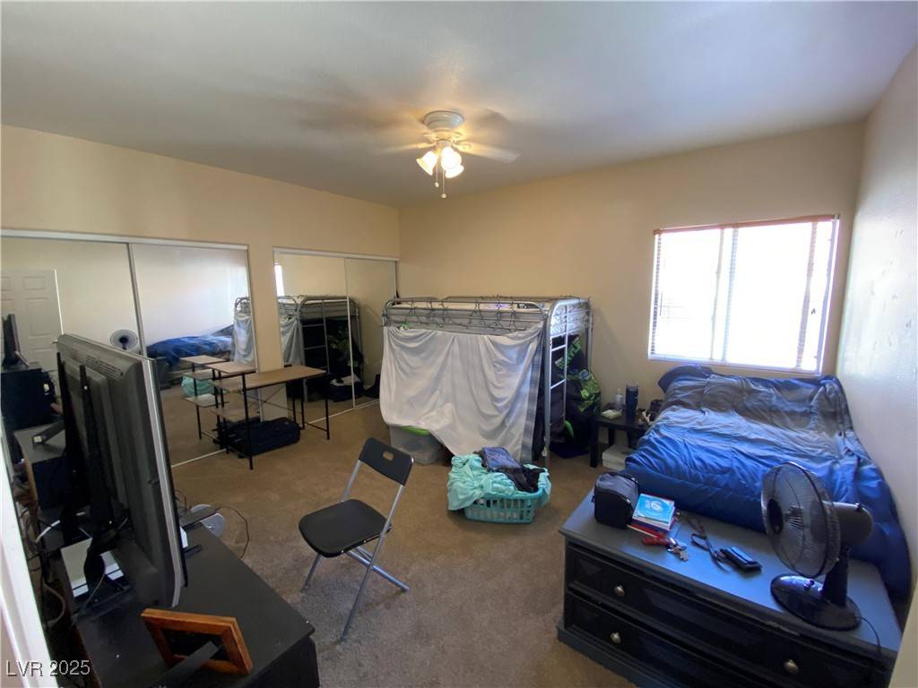 Las Vegas, NV 89148,9580 W Reno AVE #283