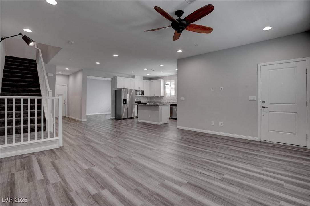 Henderson, NV 89011,1040 Via Panfilo AVE