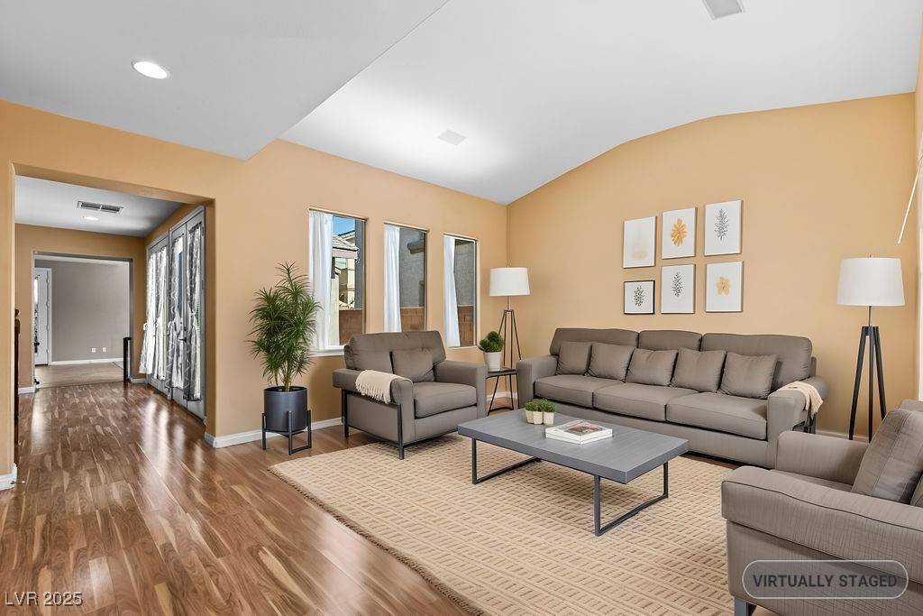 North Las Vegas, NV 89085,8220 Chimney Bluffs ST