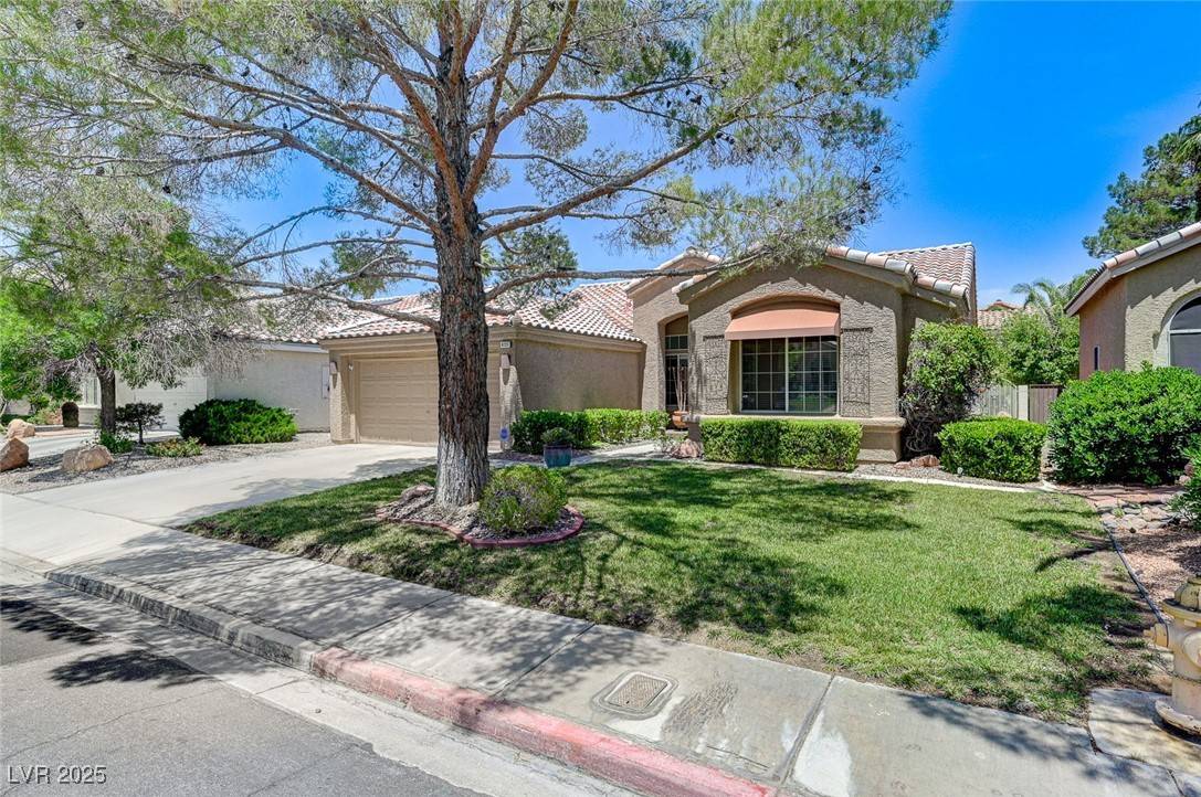 Las Vegas, NV 89134,9220 Evergreen Canyon DR