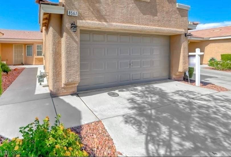 Las Vegas, NV 89123,8567 Little Fox ST
