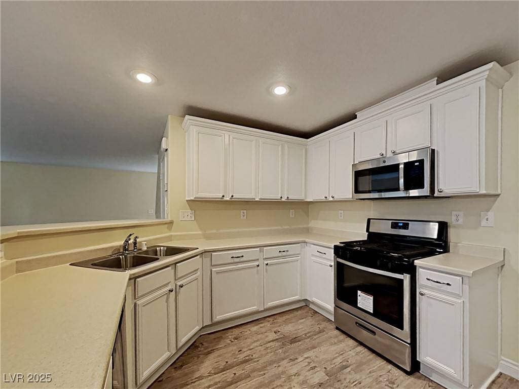 North Las Vegas, NV 89031,209 Copper Pine AVE