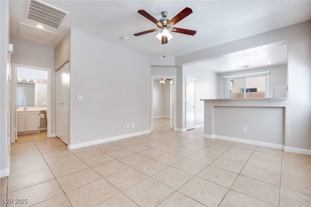 Las Vegas, NV 89144,11020 Napa Ridge DR