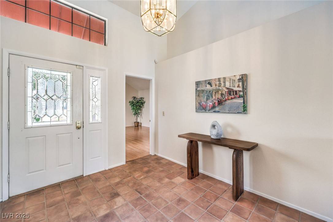 Las Vegas, NV 89128,8428 Apple Hill CT