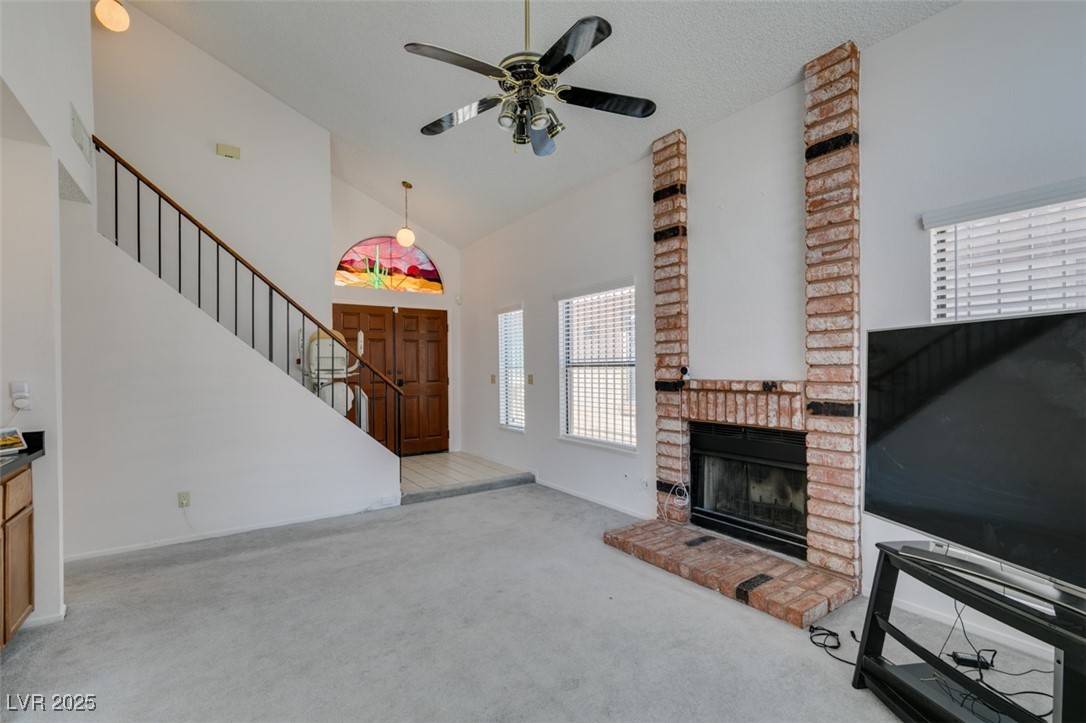 Las Vegas, NV 89108,6436 Deadwood RD