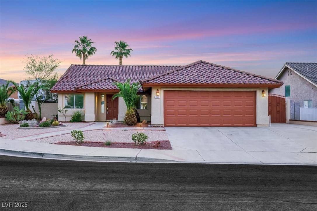 Henderson, NV 89002,160 Coastal Pier CT