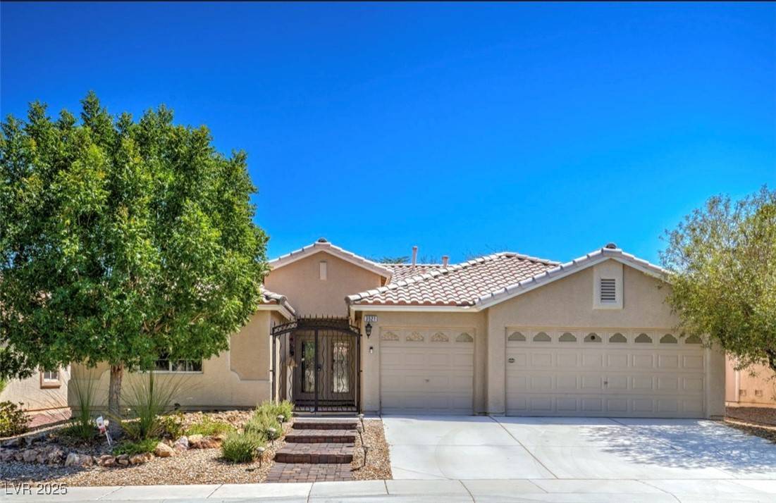 North Las Vegas, NV 89031,3521 Amish AVE