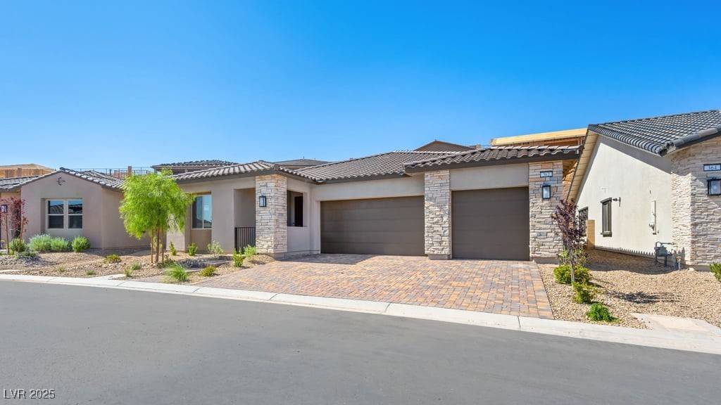 Henderson, NV 89011,362 Tigullio AVE