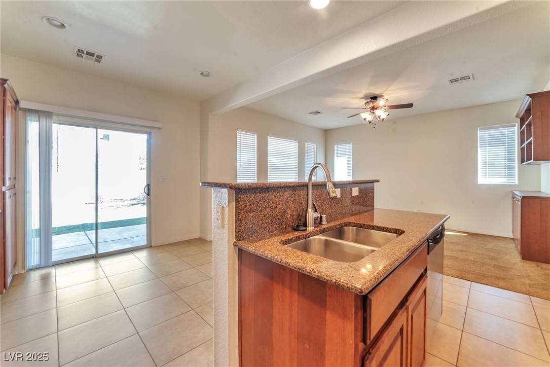 Las Vegas, NV 89131,8550 Bright Bush ST