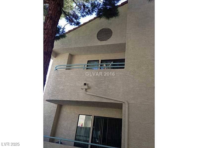 Las Vegas, NV 89110,910 N Sloan LN #201