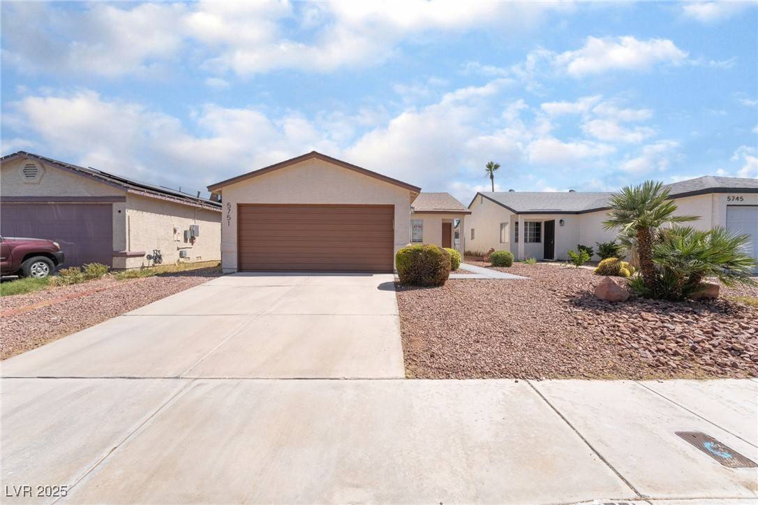 Las Vegas, NV 89110,5751 Mabel RD