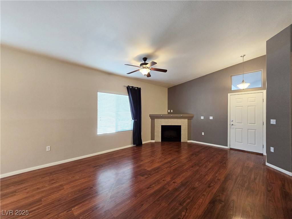 Las Vegas, NV 89123,8805 Jeffrey ST #2053