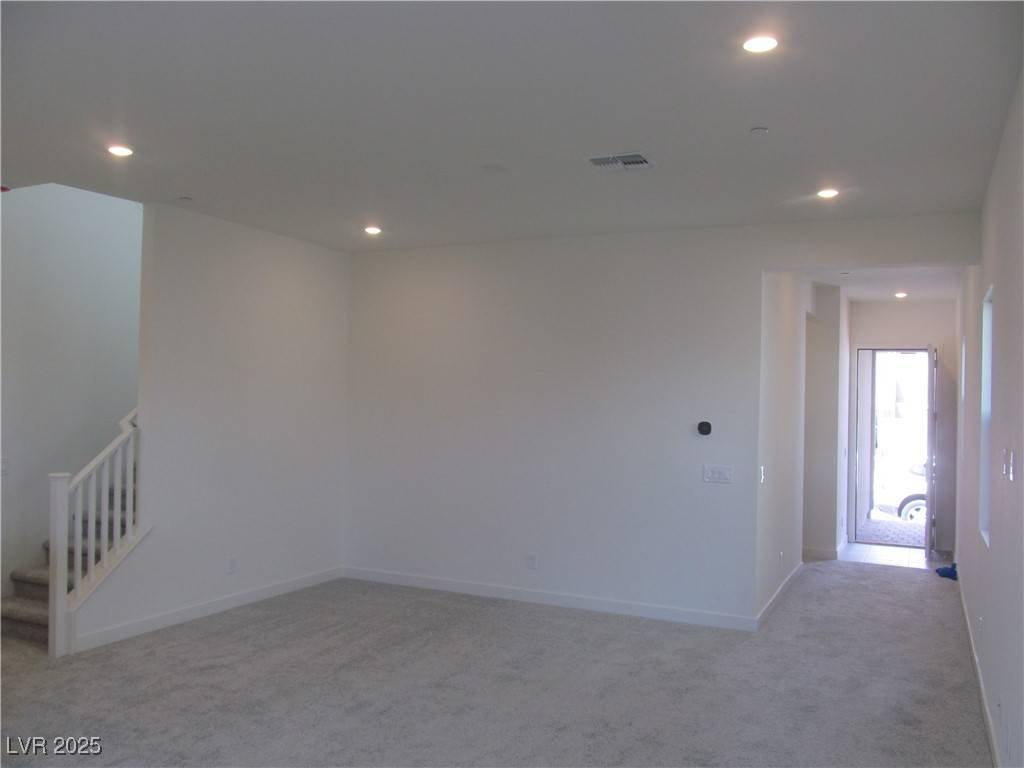 Las Vegas, NV 89138,1562 Rock Kestrel ST