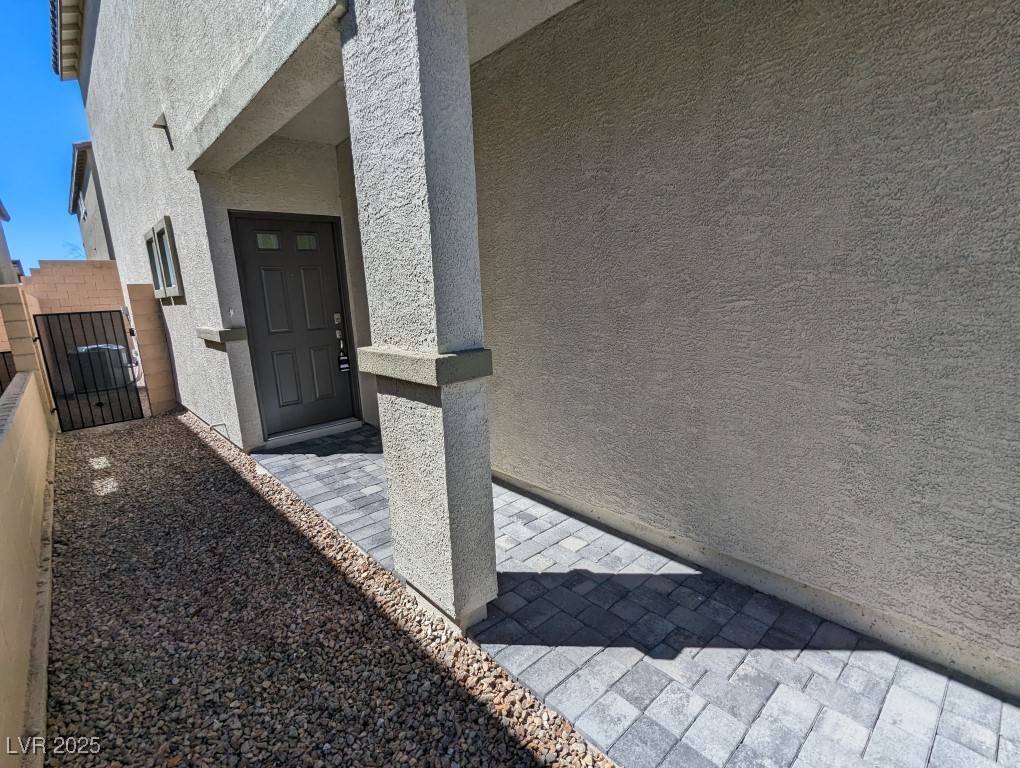 Las Vegas, NV 89166,10947 Cheshire Woods AVE