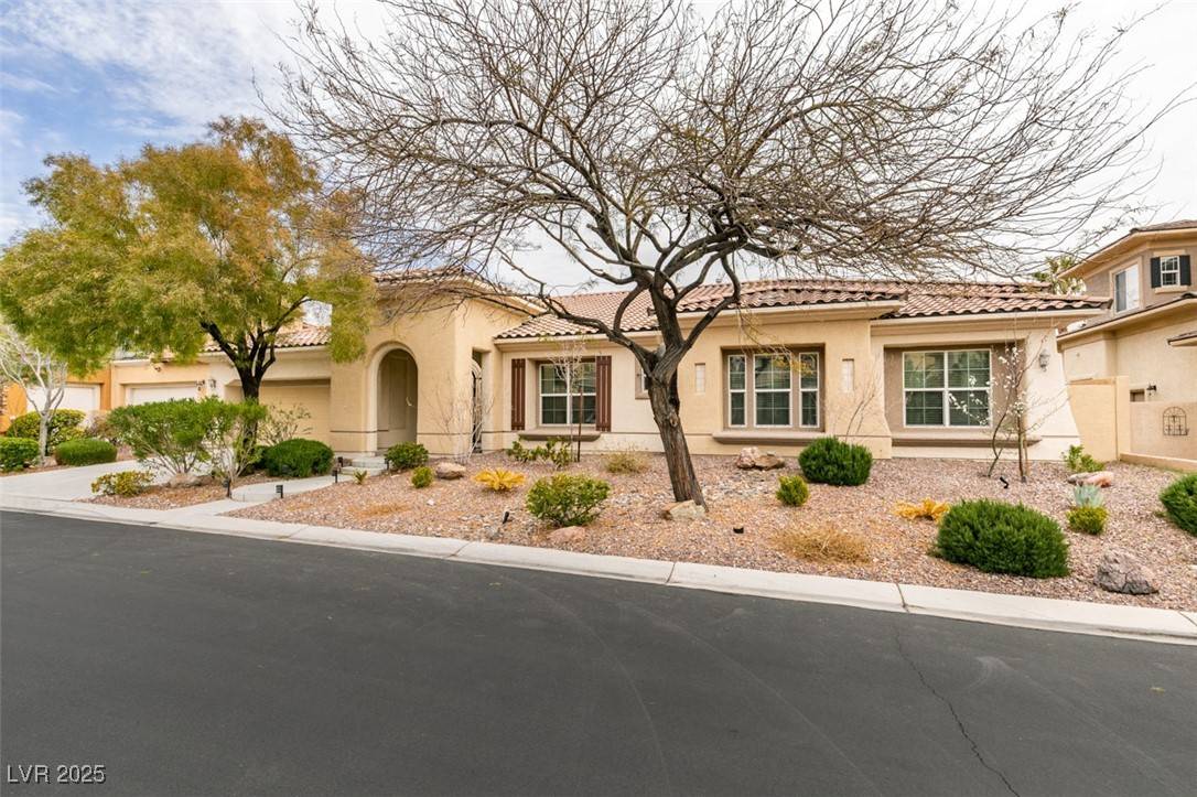 Las Vegas, NV 89138,212 Villa Borghese ST