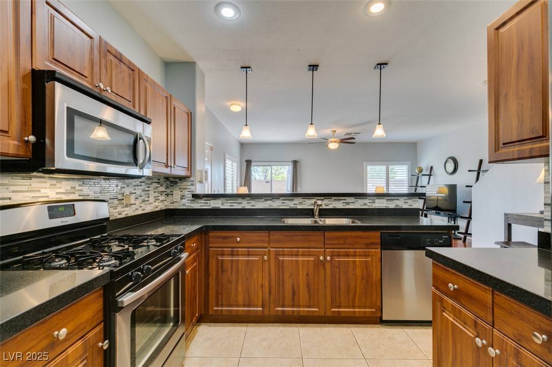 Las Vegas, NV 89178,9362 Straw Hays ST #103