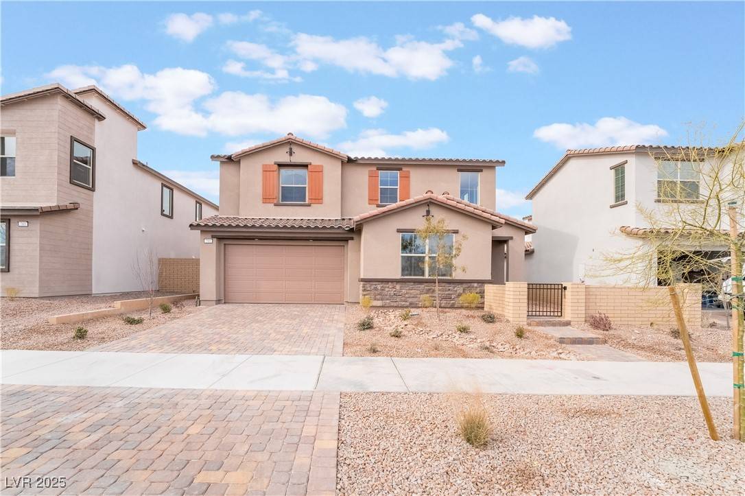 Henderson, NV 89011,789 Black Palace ST