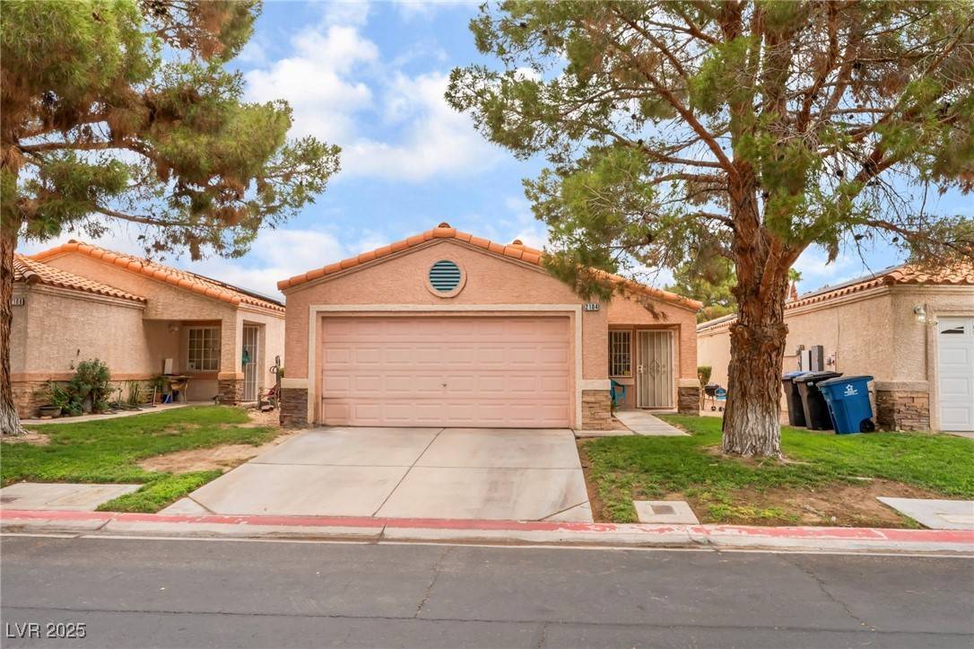 Las Vegas, NV 89106,2104 Kendall Hill AVE