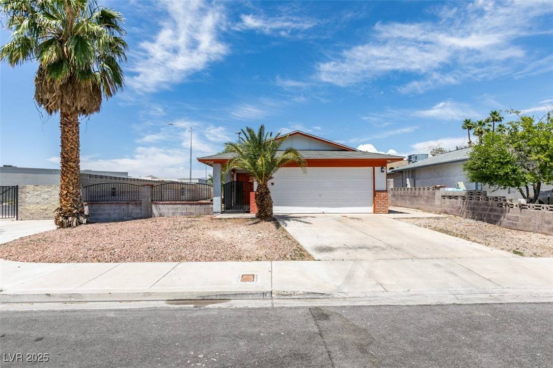 Las Vegas, NV 89102,2116 Cameron ST
