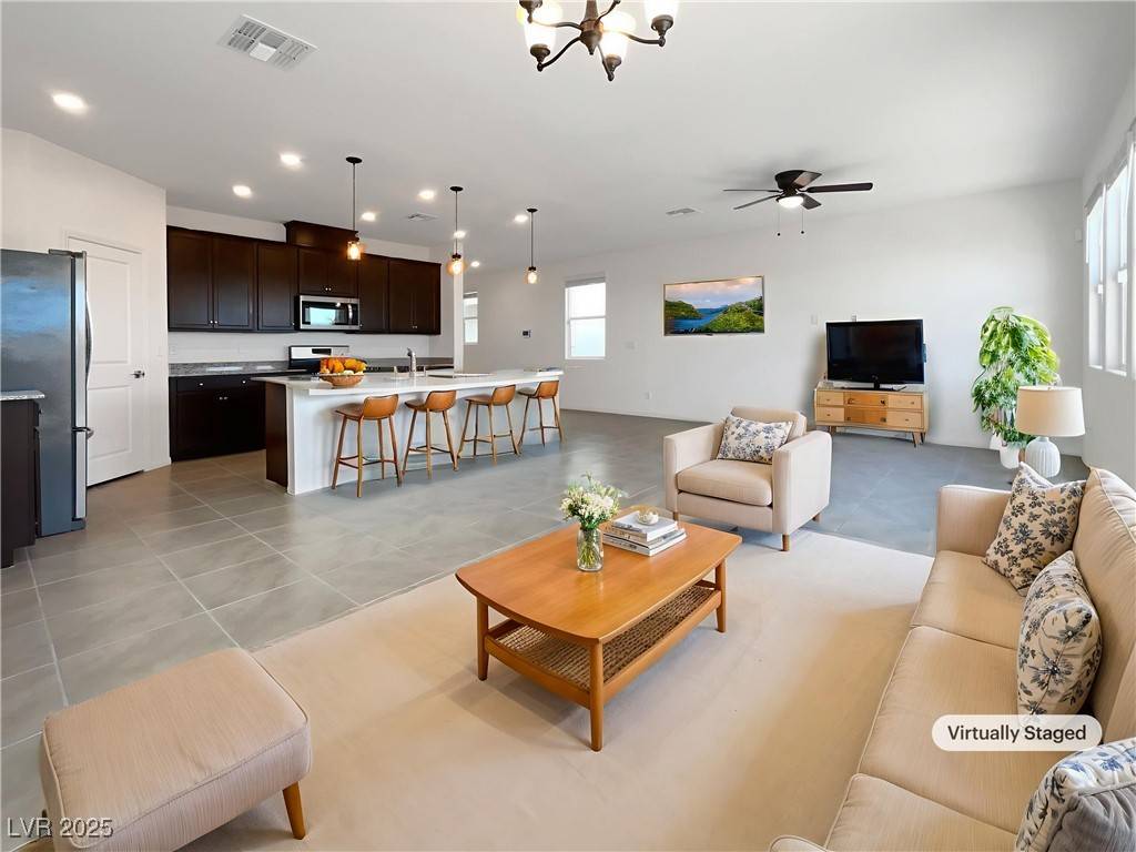 Las Vegas, NV 89113,6918 Dandelion Park AVE