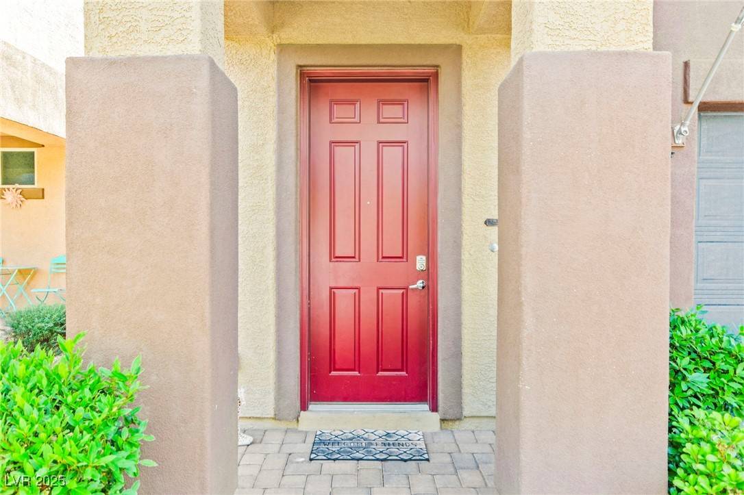 Henderson, NV 89002,2333 Mundare DR