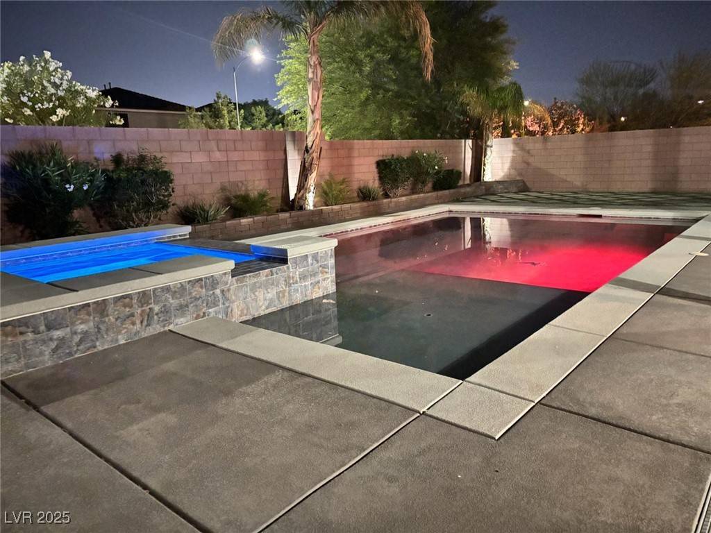Las Vegas, NV 89139,6456 Grande River CT