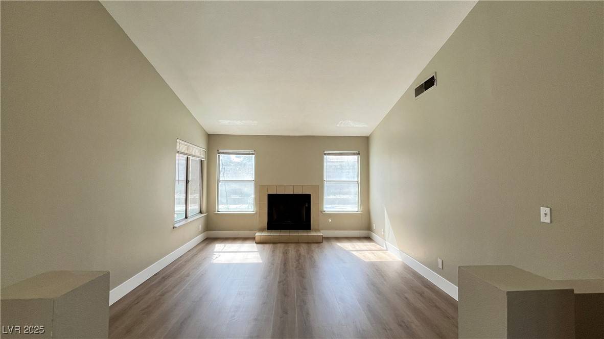 Las Vegas, NV 89108,3017 Quiet Breeze CT