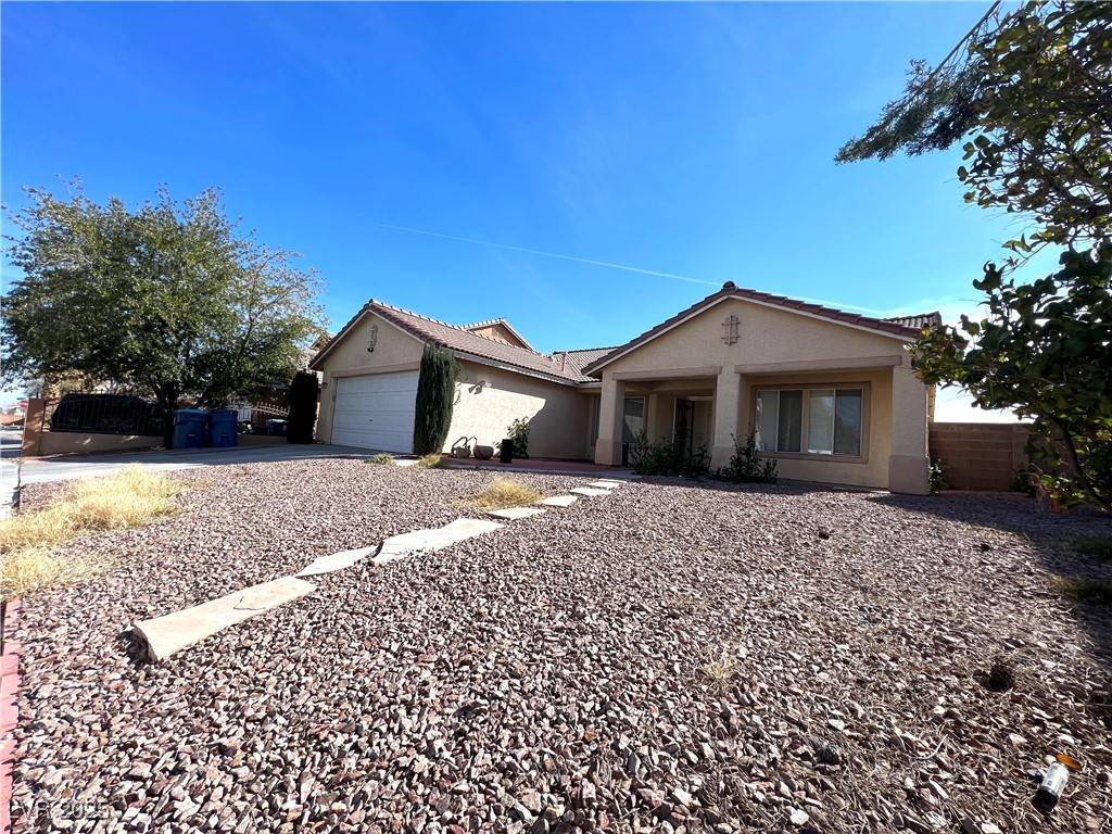Las Vegas, NV 89147,8051 Yellow Daisy AVE