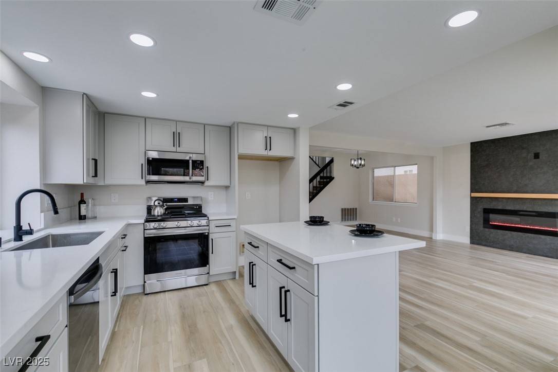 Henderson, NV 89074,71 Sea Holly WAY