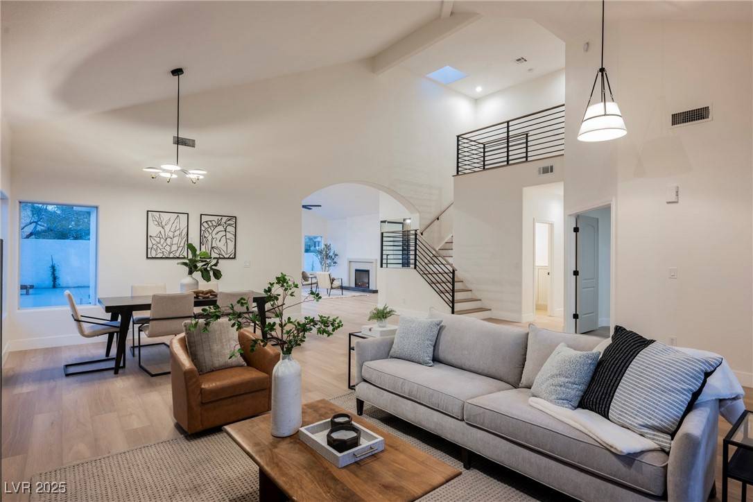 Las Vegas, NV 89128,8140 Bay Harbor DR