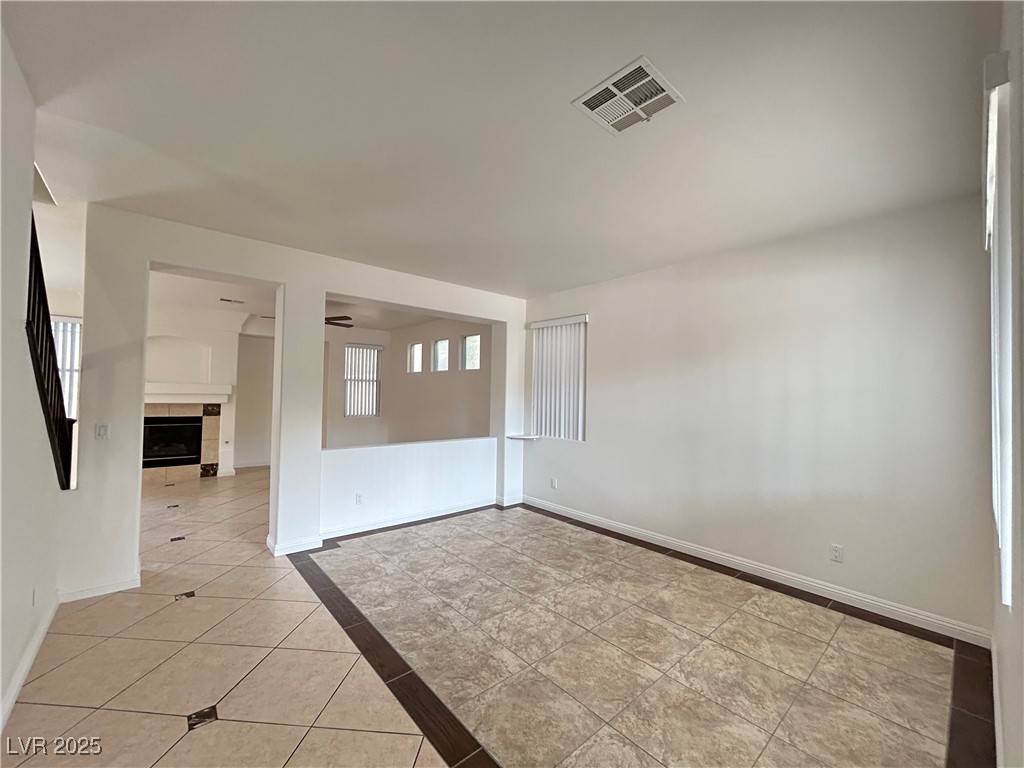 Las Vegas, NV 89144,317 Silver Grove ST