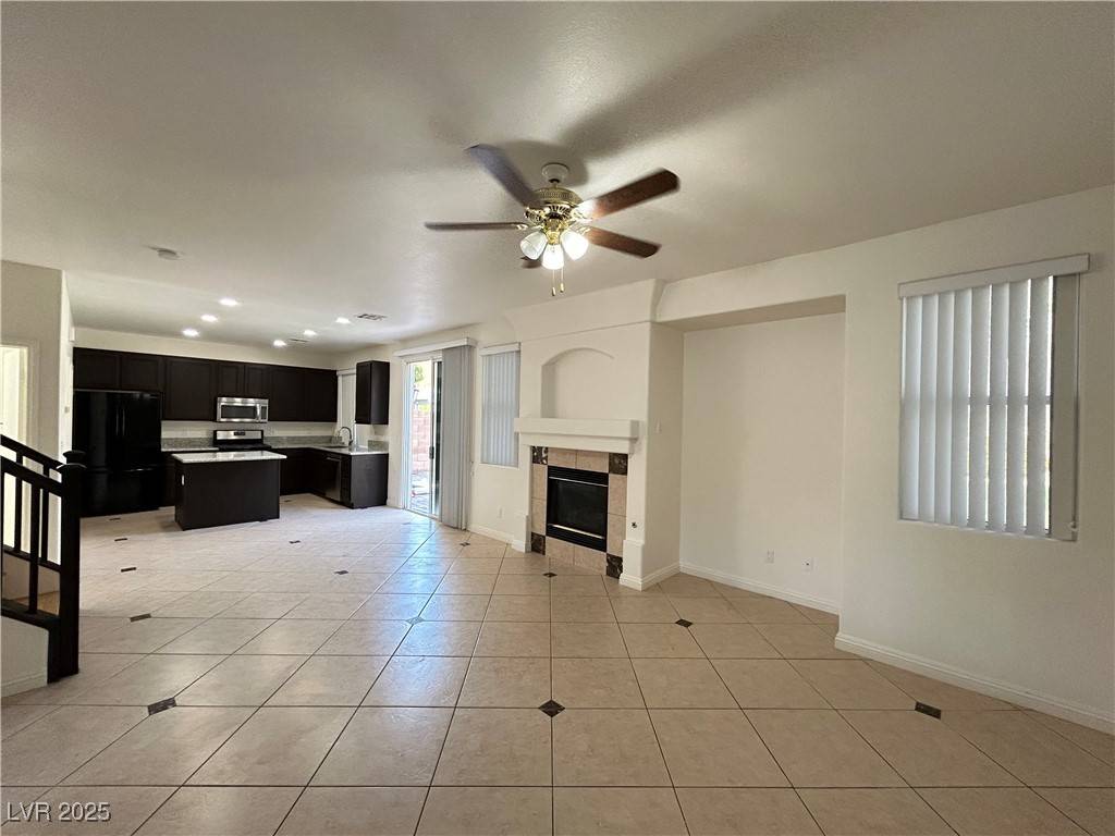 Las Vegas, NV 89144,317 Silver Grove ST