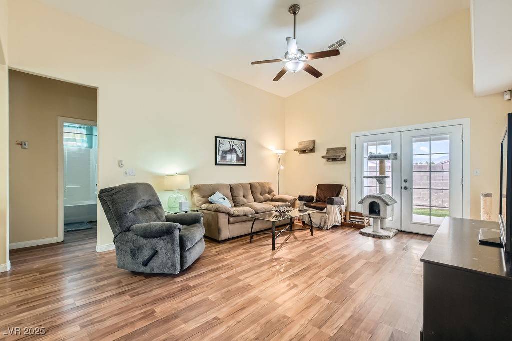 North Las Vegas, NV 89031,4318 Scarlet Vista CT