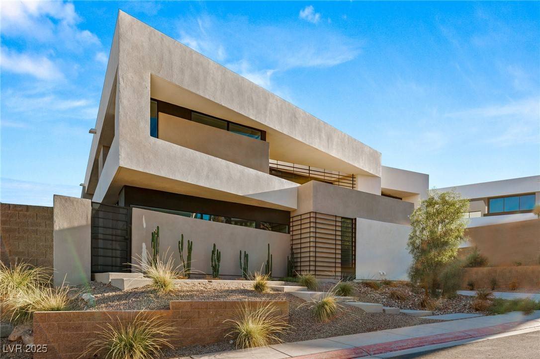 Henderson, NV 89011,25 Canyon Bay DR