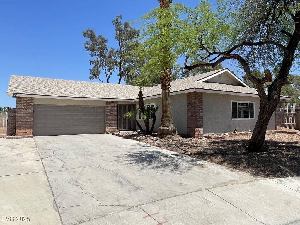 Las Vegas, NV 89118,5030 Salinaz CIR