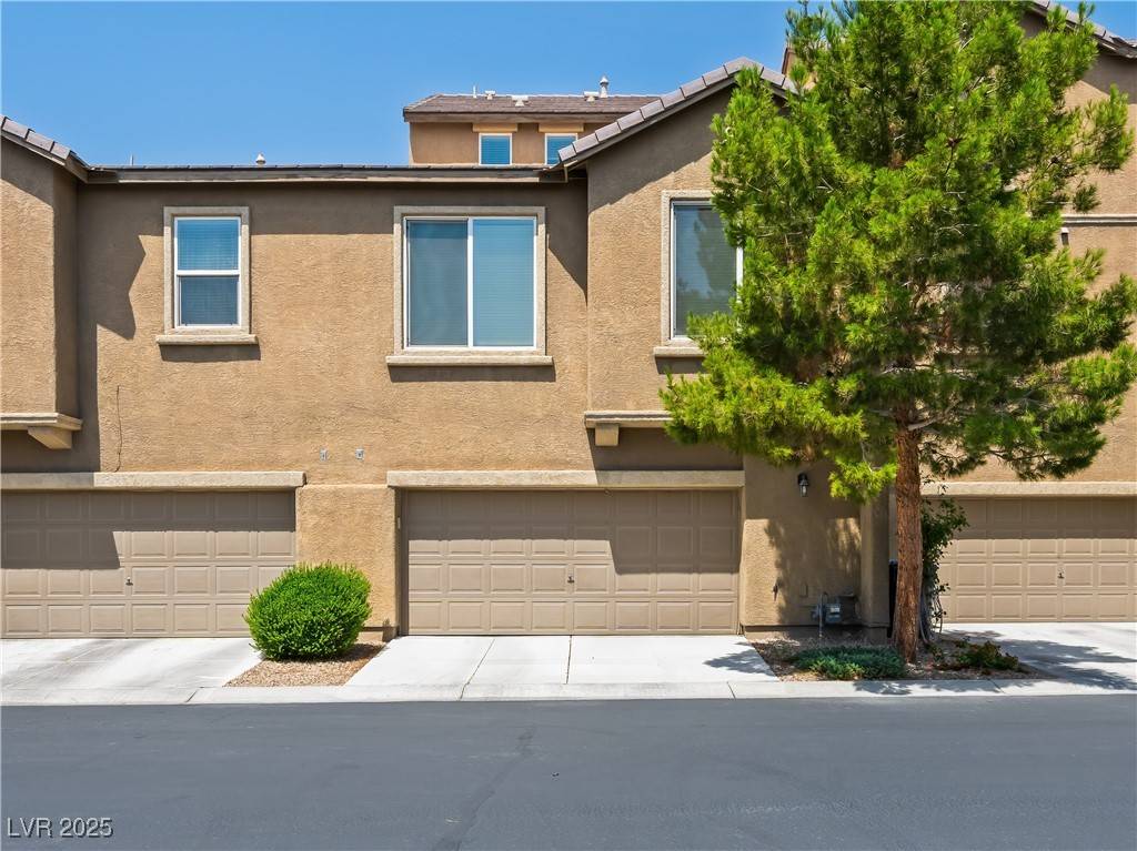 Las Vegas, NV 89115,4563 Townwall ST