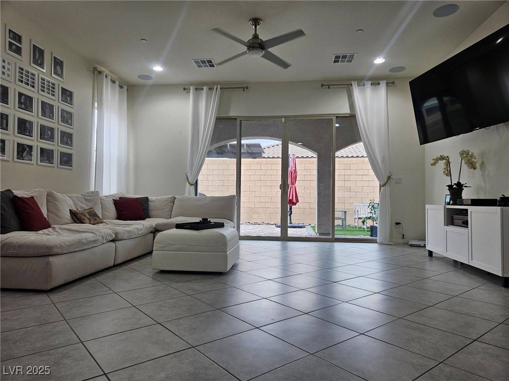 Henderson, NV 89011,782 Omaggio PL