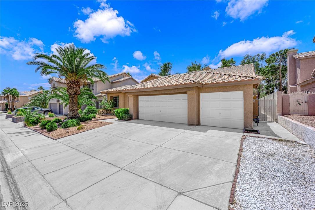Las Vegas, NV 89128,7813 Riviera Beach DR