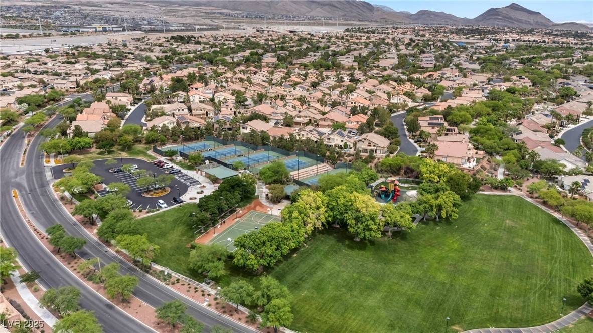 Las Vegas, NV 89144,10952 Napa Ridge DR