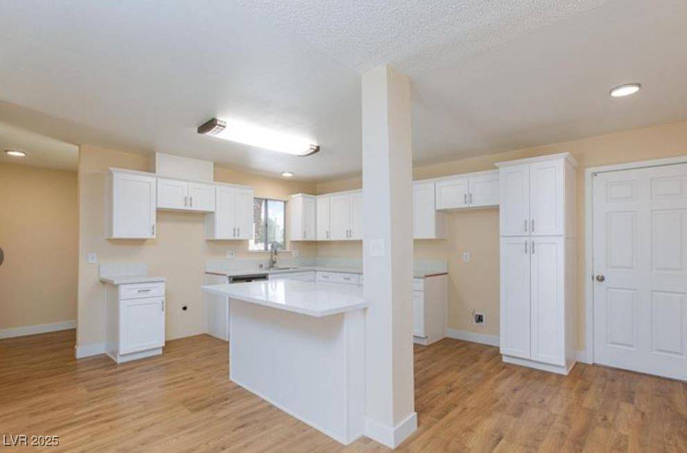Las Vegas, NV 89107,6320 Shawnee AVE