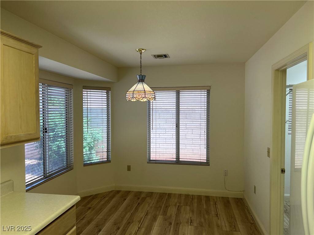 Las Vegas, NV 89134,2516 Sunup DR