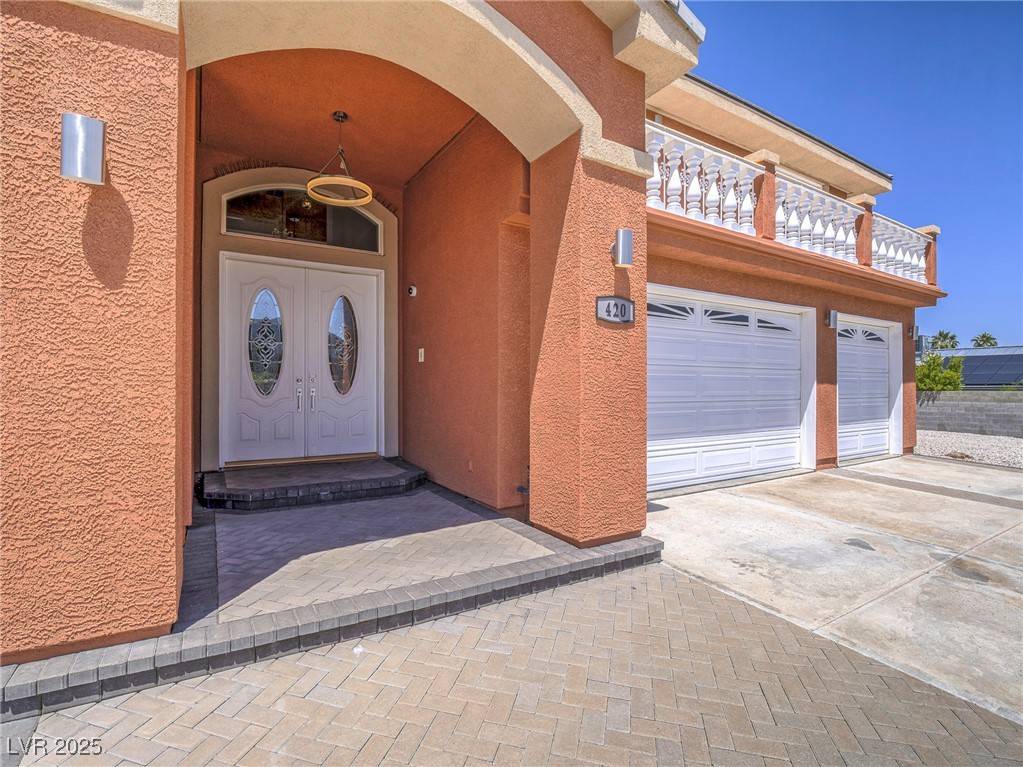 Henderson, NV 89015,420 Dakar ST