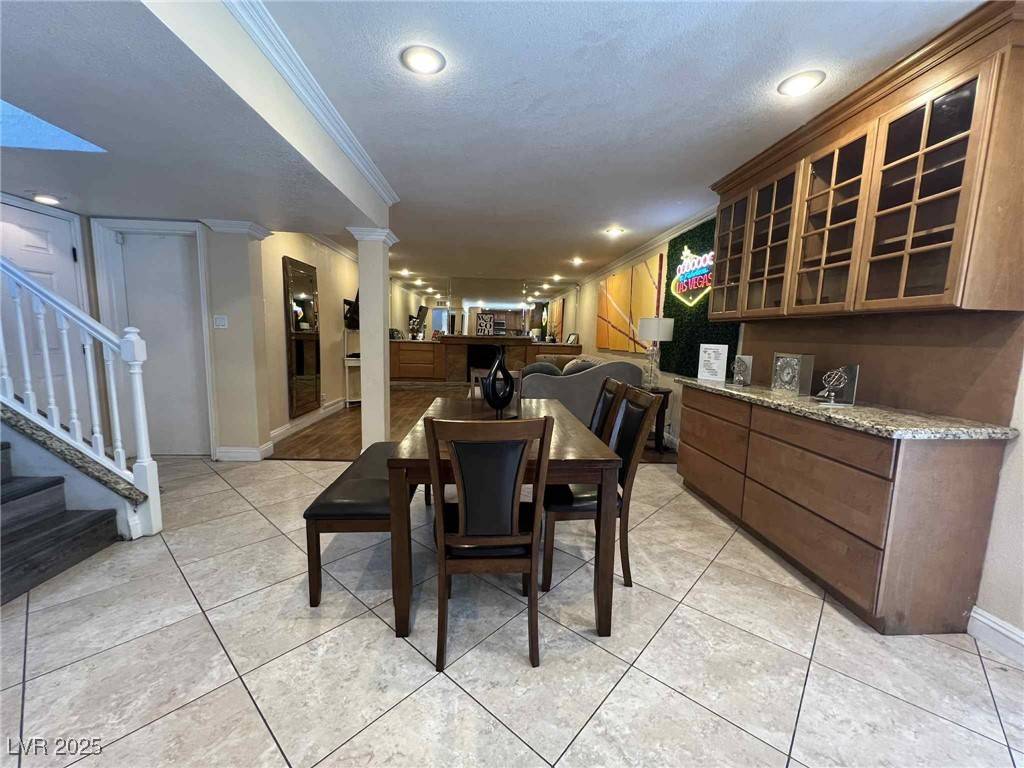 Las Vegas, NV 89121,2419 Vegas Valley DR
