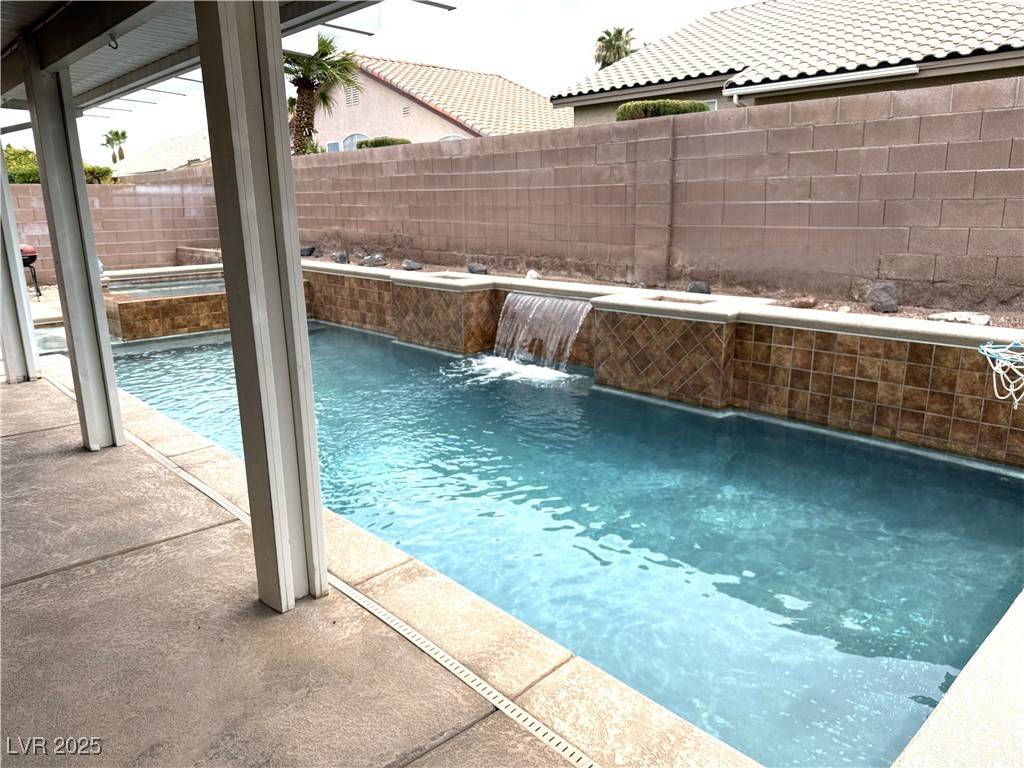 Henderson, NV 89014,1367 Sun Pillars AVE