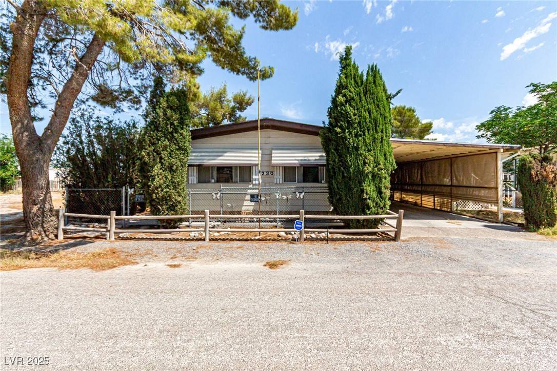 Pahrump, NV 89048,230 Copper Flats DR