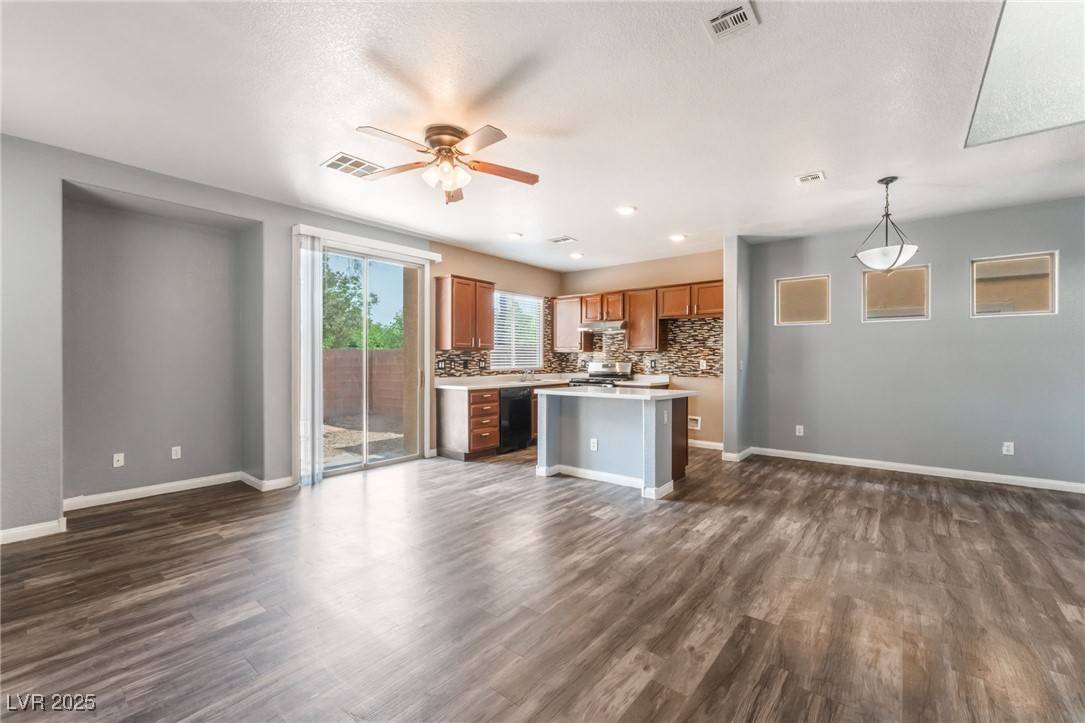 North Las Vegas, NV 89084,28 Yellow Flame AVE